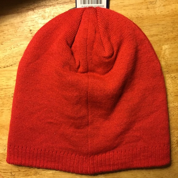 Champion Beanie Hat Red Black - Picture 5 of 5